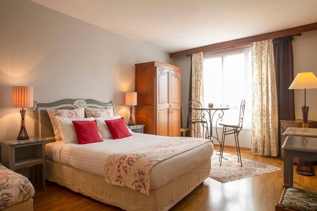 The Originals Boutique, Hotel Clos Sainte Marie, Nevers Pokoj fotografie