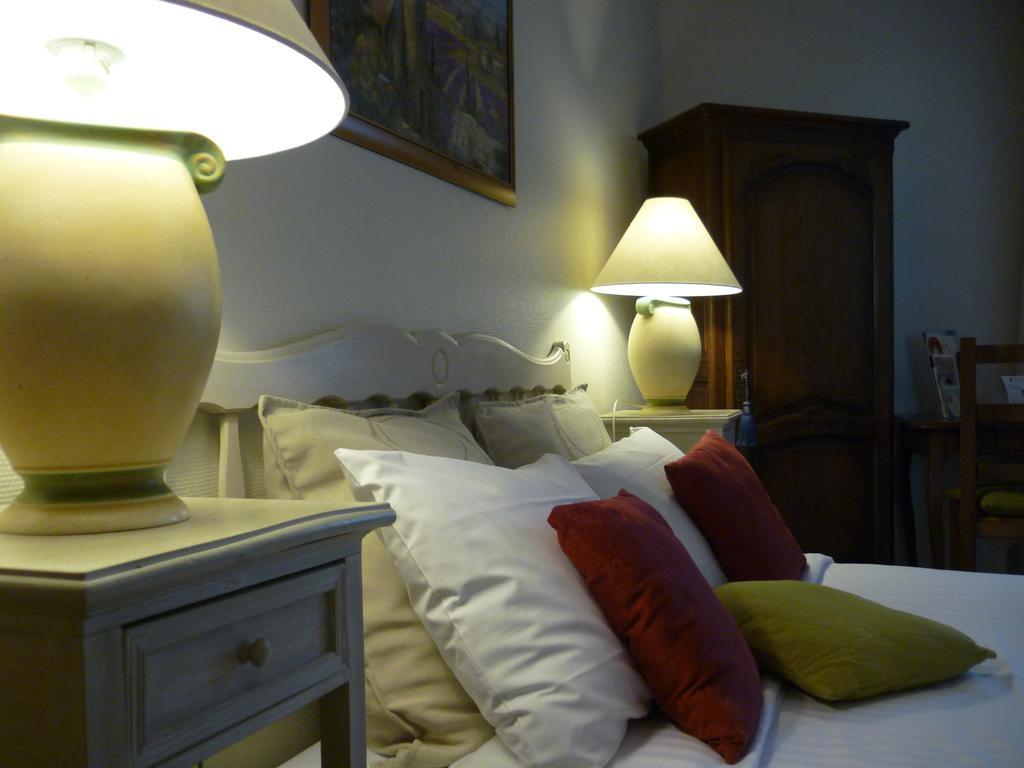 The Originals Boutique, Hotel Clos Sainte Marie, Nevers Pokoj fotografie