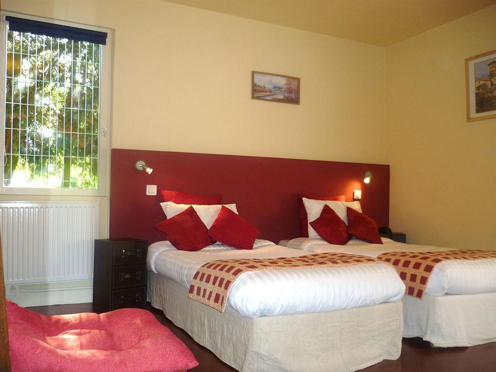 The Originals Boutique, Hotel Clos Sainte Marie, Nevers Exteriér fotografie