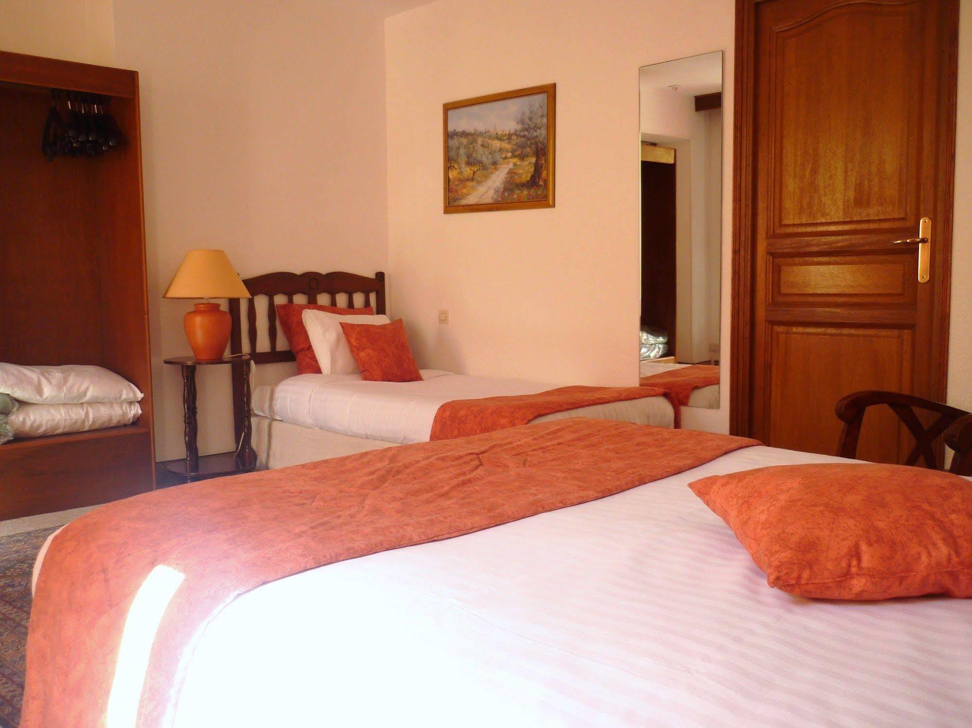 The Originals Boutique, Hotel Clos Sainte Marie, Nevers Exteriér fotografie